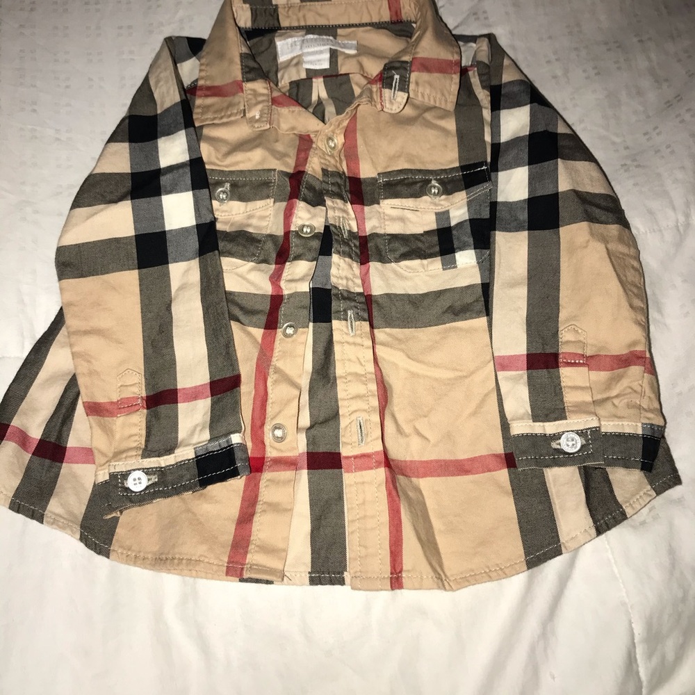 Boys Burberry